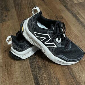 New Balance Hierro Trail Shoes v8